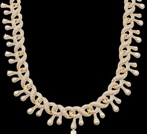 สร้อยคิวบาลิงค์ดีไซน์น้ำหยดแบบอินฟินิตี้ ประดับเพชรโมอิสซาไนต์เจียระไนแบบไอซ์คัท ระดับ VVS ได้รับการรับรองจาก GRA ตัวเรือนเงินแท้ 925 ชุบทองคำขาว - Product Image 4