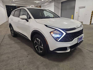 Kia Sportage Hybrid LX 2023 certifiée propre - Product Image 2