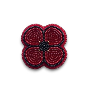 แฟชั่นปักมือลูกปัดเข็มกลัดดอกไม้สีแดง - Product Image 1