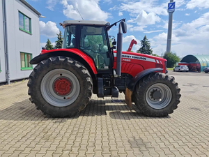 Tracteur Massey Ferguson 7495 avec moteur diesel 6 cylindres et capacité de levage hydraulique - Product Image 2