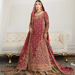 Tissu en mousseline de soie de robe de mariée de style farshi pakistanais classique avec décoration en cristal - Product Image 1