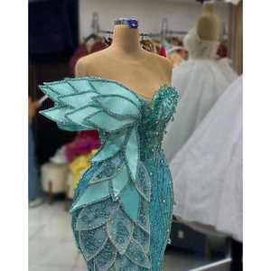 Robe de soirée artisanale Ocean Crystal Couture, taille XL, col montant, décorations de perles et fleurs, spéciale, longueur ras du sol, en organza, pour soirée - Product Image 1