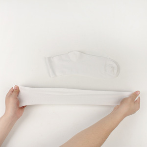 Calcetines tobilleros de algodón suave para mujer Estilo informal Slouch Crew con patrón de estampado Longitud de invierno Diferentes colores - Product Image 5