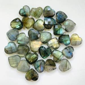 Pierre précieuse en labradorite sculptée à la main en forme de cœur pour la fabrication de bijoux 10 MM - Product Image 3