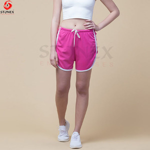 Short de sport décontracté de haute qualité à séchage rapide respirant avec logo personnalisé pour femme Short de gym ample pour filles - Product Image 2