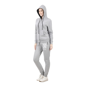 Vente en gros et à bas prix Survêtement pour femmes Design personnalisé Survêtement pour femmes de couleur unie avec fermeture à glissière en provenance du Bangladesh - Product Image 3