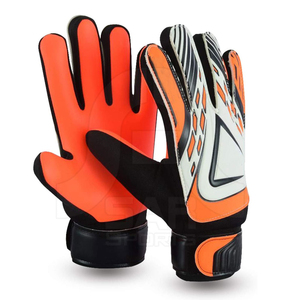 Guantes de portero de entrenamiento de fútbol de alta calidad Guantes de portero de fútbol antideslizantes para jóvenes y adultos - Product Image 6