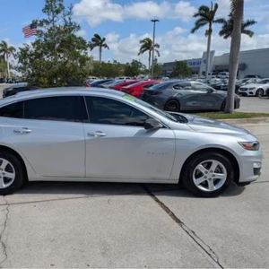 เชฟโรเลต คามาโร 1LS ปี 2021 มือสอง พวงมาลัยซ้าย วิ่ง 50,001-75,000 ไมล์ 150-200 แรงม้า - Product Image 1