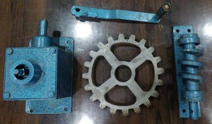 Nhà máy bán chất lượng bền thép nhẹ kim loại cán màn trập hộp số phần công nghiệp cửa ra vào - Product Image 2