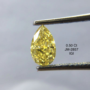 Fantaisie Intense Jaune 0.50 Carat Brillant Coupe Poire 100% Naturel Fantaisie Lâche IGI Lab Certifié Diamants SI1 Clarté Diamant Lâche - Product Image 1