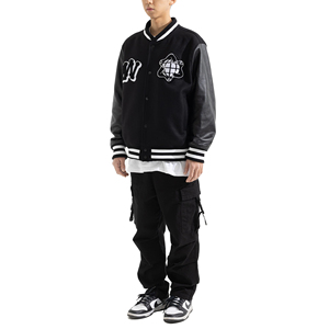 แจ็กเก็ตขนสัตว์แกะแท้สไตล์วินเทจแบบ2025ปักลายด้วยผ้ากำมะหยี่ลายตัวอักษรสำหรับฤดูหนาว - Product Image 4