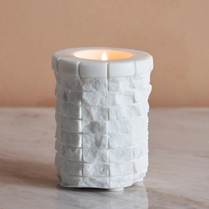 Candelabro Decorativo de Metal, Elegante Adorno para Mesa o Estante, Agrega Calidez, Estilo y Encanto a Cualquier Habitación, Decoración del Hogar - Product Image 6