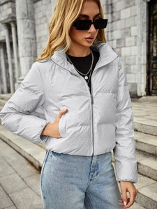 Chaquetas acolchadas de lona personalizadas de color gris claro para mujer, chaquetas acolchadas transpirables de invierno con estampado técnico, estilo de burbuja de moda, nailon privado - Product Image 5