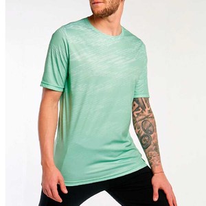 T-shirt athlétique en polyester pour hommes, coupe ajustée, vêtements de sport à séchage rapide pour musculation, vêtements de sport sublimés - Product Image 6
