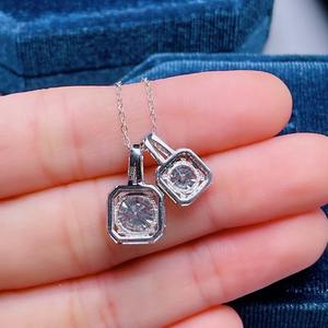 Pendentif en diamant de Moissanite de forme ronde blanche pendentif en argent sterling 925 cadeau pour elle bijoux personnalisés et bijoux Hip Hop - Product Image 4