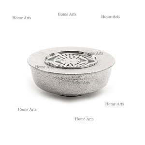 Chauffe-bouilloire en aluminium martelé Dallah avec ustensiles de cuisine de la meilleure qualité pour restaurant hôtel - Product Image 2