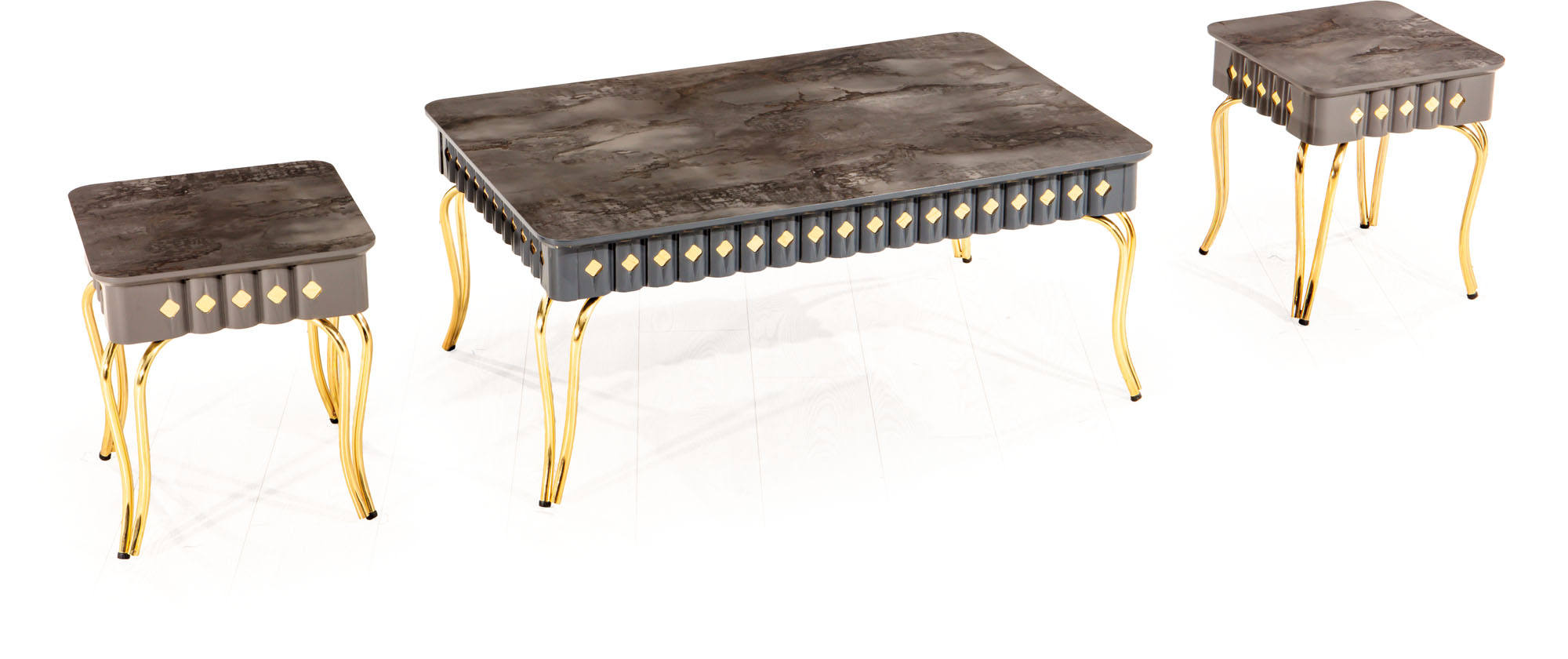 สีเทาเข้ม