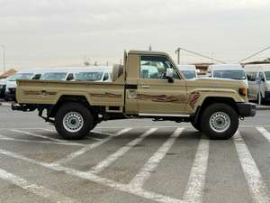 Toyota Land Cruiser 79 Série S\C 2025 Neuf/Occasion Spécifications GCC à Vendre - Product Image 4