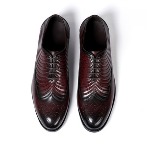 Chaussures habillées de luxe pour hommes en cuir, avec un savoir-faire haut de gamme et un soutien de la voûte plantaire, idéales pour les affaires - Product Image 5