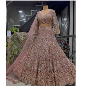Ropa étnica de diseñador personalizado Lehenga Choli con Dupatta Wedding Lehenga Choli de proveedor indio - Product Image 1