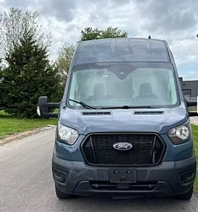 Vente rapide Ford Transit Cargo Van T-250 130 Conduite à gauche Euro IV Véhicule à énergie nouvelle Parfaitement propre - Product Image 4