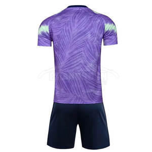 Ropa Deportiva, Uniforme de Fútbol, Diseño Popular, Ligero, 100% Poliéster, Transpirable, Pantalones Cortos de Alta Calidad, Colores y Logotipo Personalizables para Hombre - Product Image 3