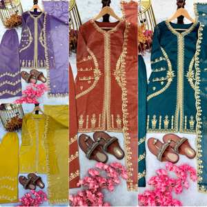 Costume ethnique de créateur pakistanais pour femmes Sky Salwar Kameez Dupatta avec haut-Palazzo Sharara vêtements indiens et pakistanais - Product Image 2