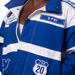 Veste de voiture de course Zeta avec écusson brodé et panneaux bleus blancs pour vêtements d'extérieur de sororité élégants et mode grecque - Product Image 5