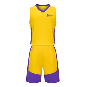 Uniforme de basket-ball pour hommes adultes, personnalisé, de haute qualité, imprimé par sublimation, tissu en maille respirant, pour les entraînements et les matchs officiels d'équipe - Product Image 1