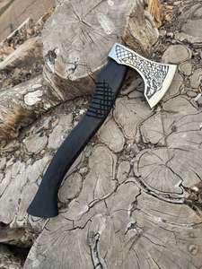 Hacha Vikinga Hecha a Mano con Funda de Cuero, Acero con Alto Contenido de Carbono, Madera de Fresno - Product Image 6