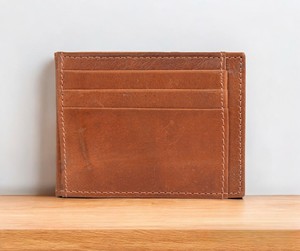 Porte-cartes d'identité vintage personnalisable Artha WT16c, minimaliste, en cuir de vache véritable, fait main, pour poche avant, unisexe - Product Image 5