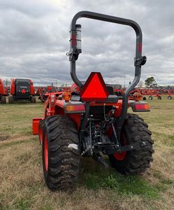 รถแทรกเตอร์ตีนตะขาบสำหรับงานเกษตร 20 แรงม้า ขับเคลื่อน 4 ล้อ - Product Image 1