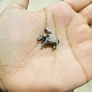 Colgante de elefante de diamante americano de corte redondo Real hecho a mano más hermoso, joyería fina de Plata de Ley 925 pura, último diseño - Product Image 2