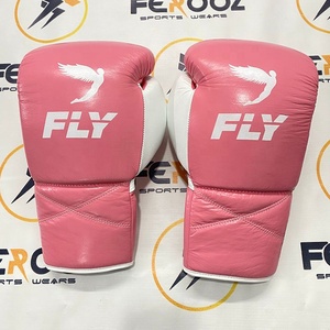 Kit de boxe personnalisé OEM en cuir véritable rose et blanc avec poignées, gants de sparring, casque de protection pour le kickboxing - Product Image 2