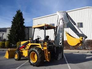 Chargeuse-pelleteuse John Deere 310D 4x4 - Product Image 4