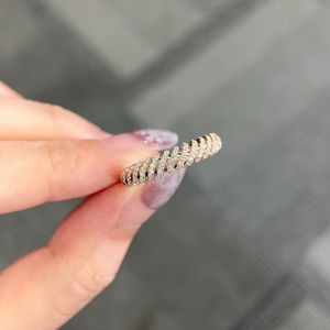 14K Gold Pave Half Eternity Band Eternity Brilliant Lab Grown Diamond Band Rose Gold Wedding Band para fiestas - Product Image 1