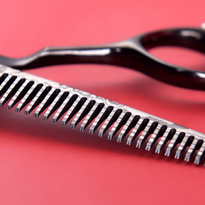 Tijeras de Peluquería Profesionales OEM Barber Choice, Hoja Afilada de Acero Inoxidable, Belleza - Product Image 5