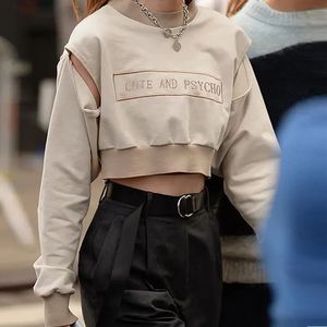 เสื้อสเวตเชิ้ตโลโก้แบบกำหนดเองสำหรับผู้หญิง สวมใส่สบายทรงหลวม เหมาะสำหรับออกกำลังกาย โยคะ วิ่ง และฟิตเนส เสื้อครอปสเวตเชิ้ต - Product Image 6