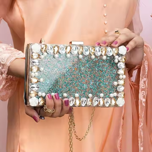 Bolso de Noche de Lujo con Cadenas Bohemias de Resina, Ágata y Pedrería, Hecho a Mano, Ligero, para Bodas de Verano, Bolso de Mano Tipo Clutch para Chicas, Moderno, con Forma de Media Luna, para Uso Diario - Product Image 3