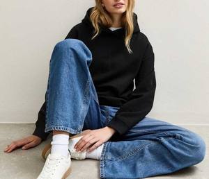 Sweat à capuche uni pour femmes pour impression ou broderie de logo personnalisé Sweat à capuche chaud et confortable avec polaire intérieure douce pour femmes - Product Image 2