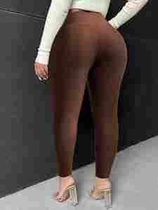 Legging de sport pour femmes de grande taille, solide, lisse, maigre, taille haute, leggings de yoga, décontracté et extensible pour dames - Product Image 4