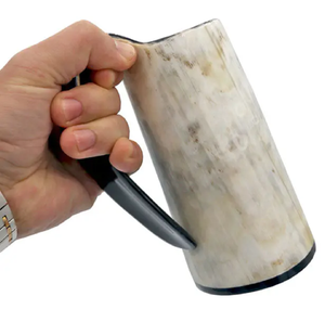 Chope en corne de buffle parfaite pour profiter de votre tasse de bière artisanale préférée Buffalo Norse Drinking Viking Horn Mug Wholesale - Product Image 4