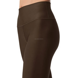 Pantalones de yoga de cintura media con doble corte en V y contorno de glúteos, de tela suave como la mantequilla, para mujer, ideales para el gimnasio y actividades deportivas. - Product Image 6