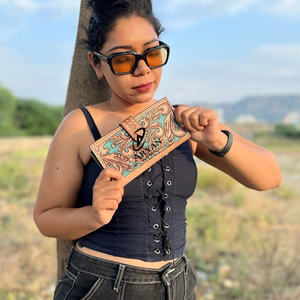 กระเป๋าคลัทช์หนังสำหรับผู้หญิงมีสีสไตล์ตะวันตกใหม่ - Product Image 1