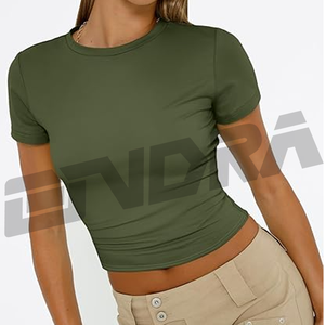 เสื้อยืดครอปผ้าฝ้ายลำลองสำหรับผู้หญิง ปี 2025 คอกลม แขนสั้น ระบายอากาศดี สไตล์สตรีทแวร์ ทันสมัย ขายส่ง ODM ผลิตตามสั่ง OEM ผลิตจากโรงงาน - Product Image 3