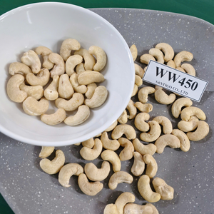 Anacardos crudos a precio razonable Kaju Badam SANTIGO WW450 exportados a Oriente Medio - Product Image 1
