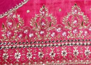 ชุดปาร์ตี้ผ้าไหมปักด้วยมือดีไซน์เนอร์ทันสมัยสำหรับผู้หญิงสไตล์อินเดียแฟชั่นงานปาร์ตี้แบบดั้งเดิม - Product Image 3