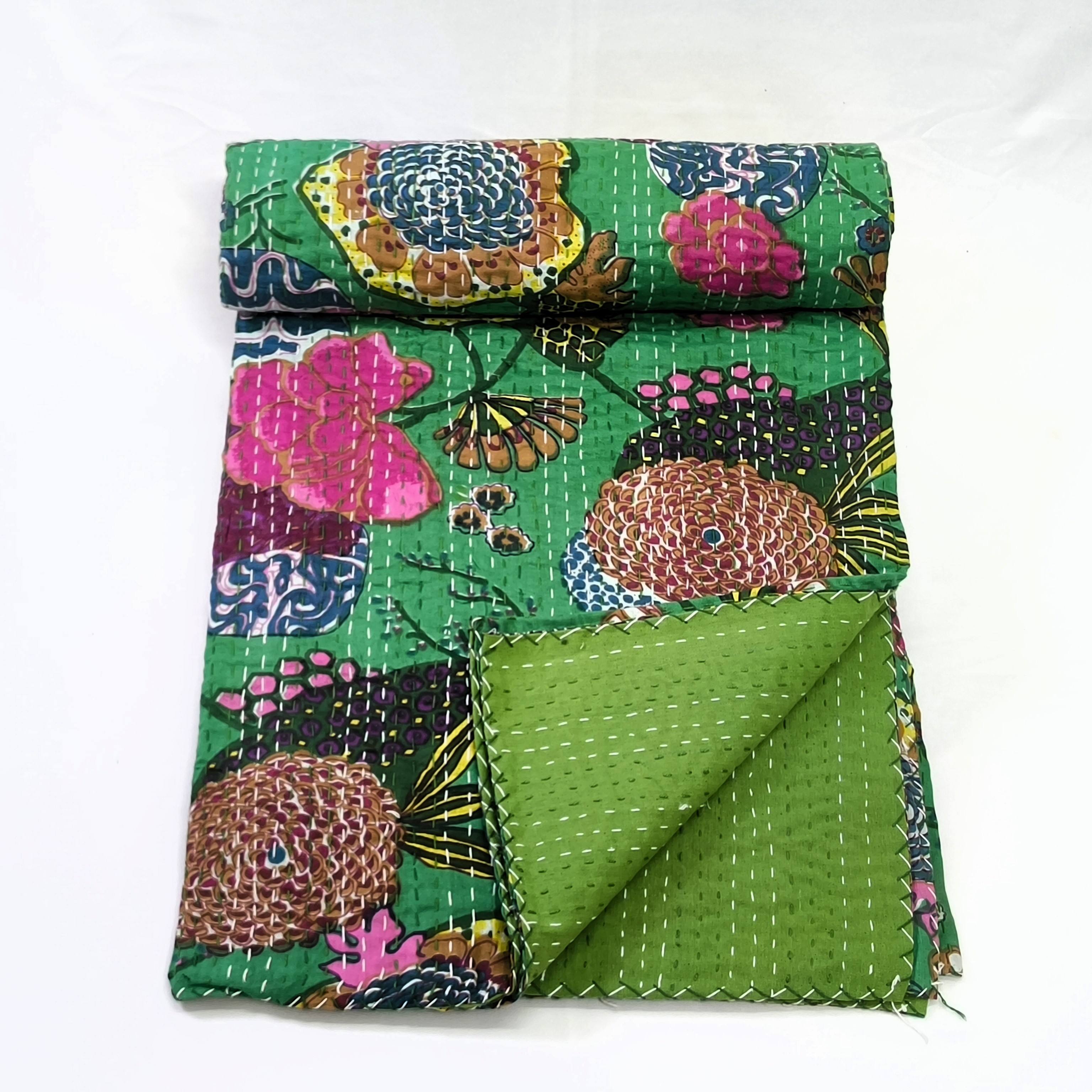 สีเขียว