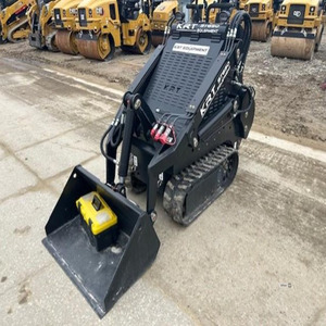 Mini-chargeuse compacte sur chenilles KRT Equipment ST900HD 2024, 25 CV, diesel, capacité de 1102 lb, à vendre - Product Image 5