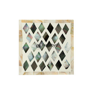 Dessous de verre artistique MOP Inlay par Tradebyd Décor de table fait main pour tables à manger élégantes - Product Image 3